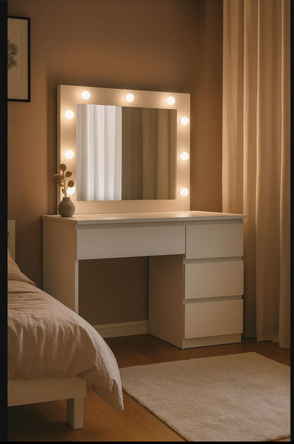 Dressing / Vanity Desk With Lights & Mirror